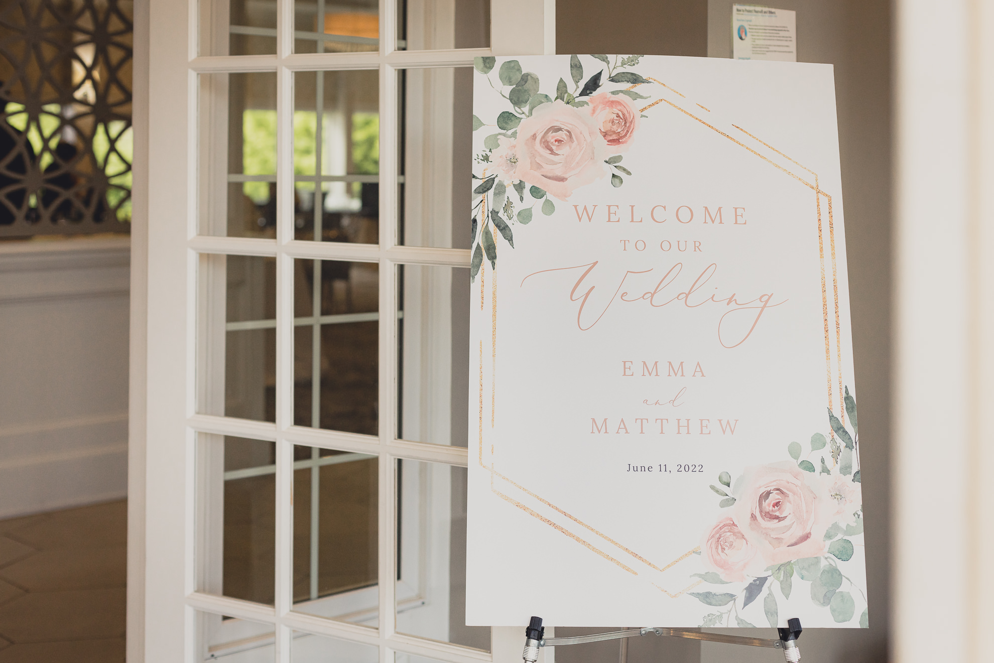 signage during wedding reception at the Niagara Falls Country Club