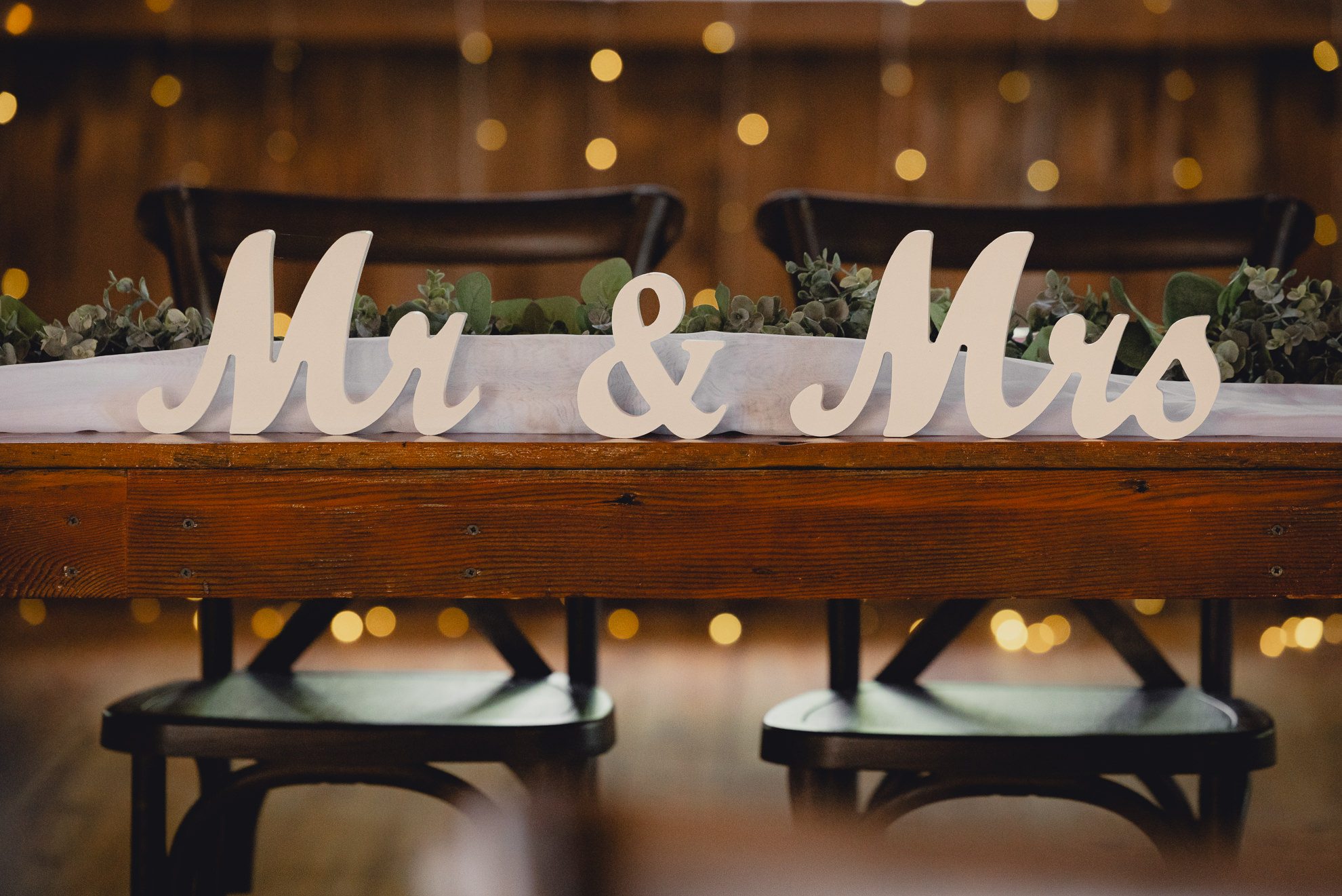 wedding photography of decor at The Gallagher Barn in Medina, NY