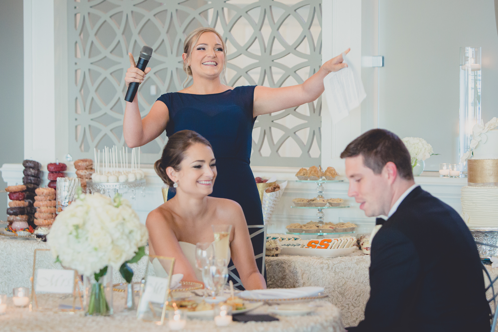 maid of honor delivers speech at wedding reception at Niagara Falls Country Club in Lewiston, NY