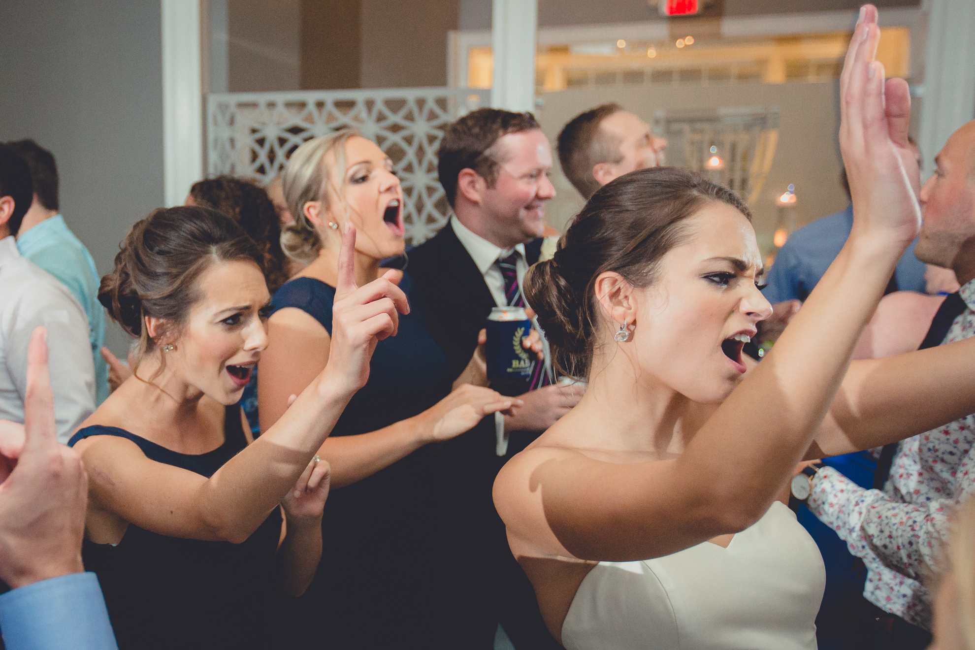 guests dance at wedding reception at Niagara Falls Country Club in Lewiston, NY