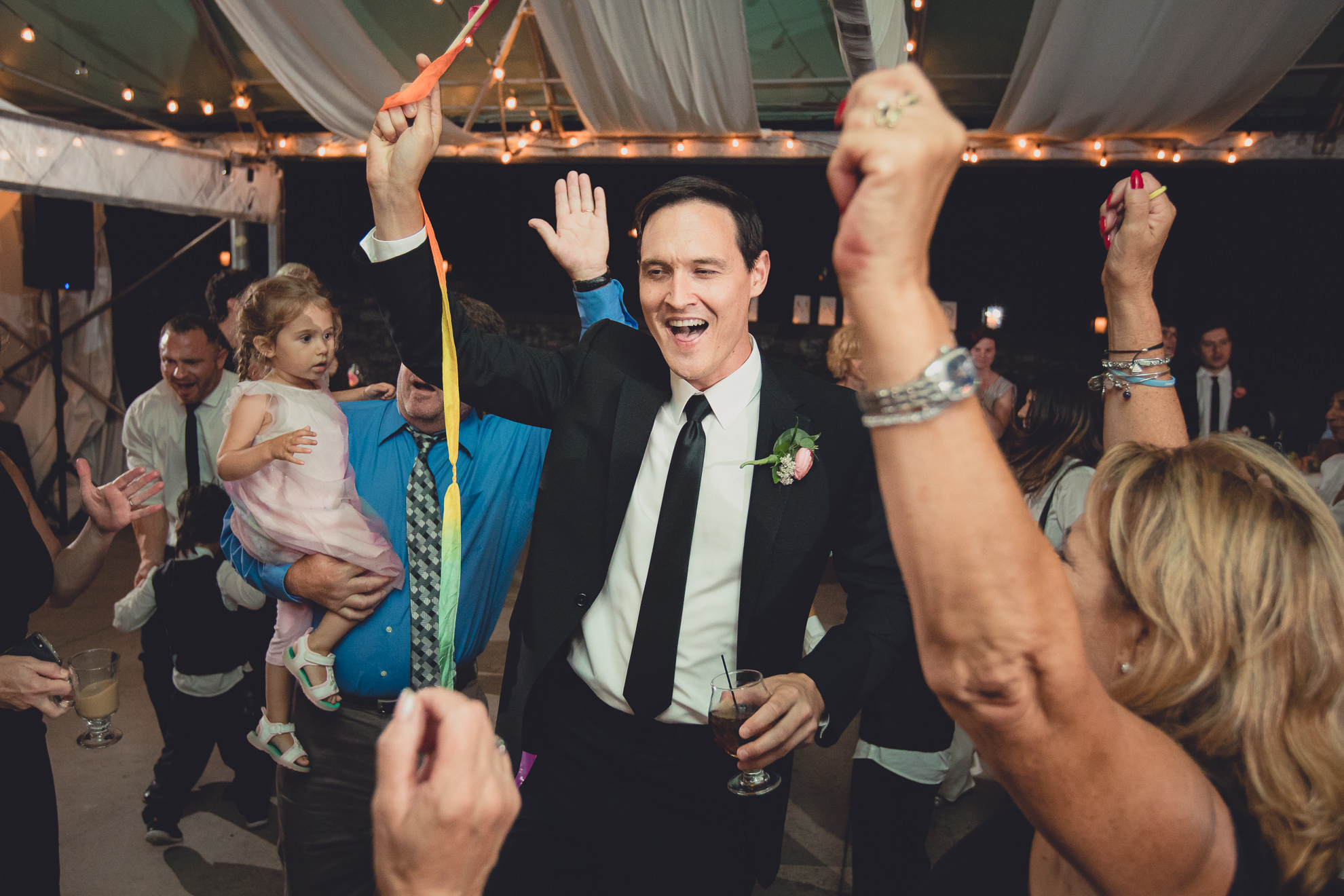guests dance